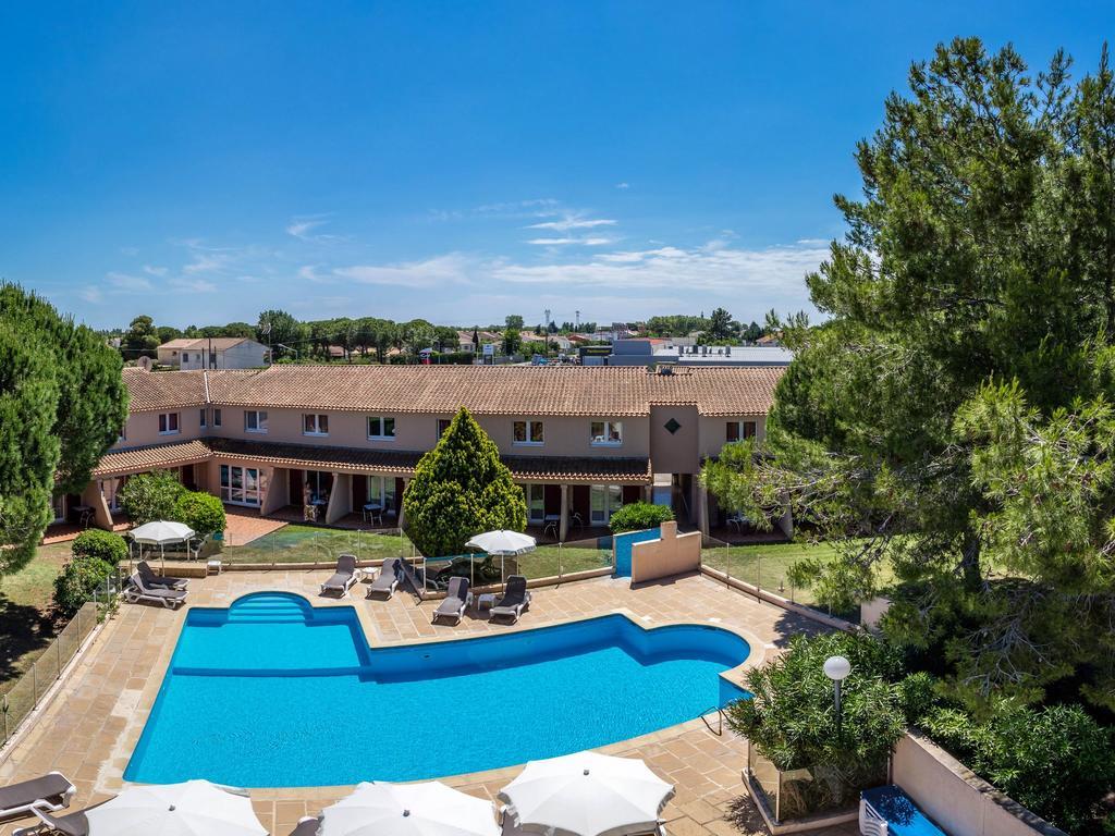 Artemia Aigues-Mortes - Hotel Avec Piscine ภายนอก รูปภาพ
