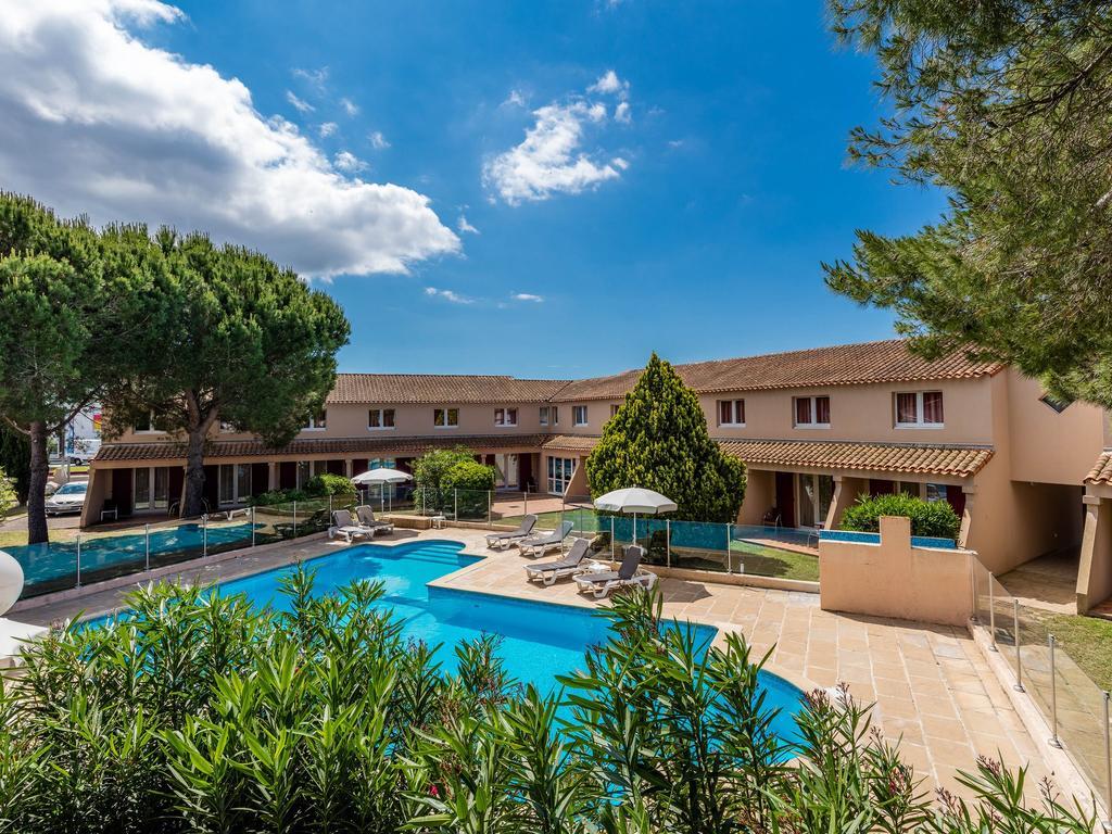 Artemia Aigues-Mortes - Hotel Avec Piscine ภายนอก รูปภาพ