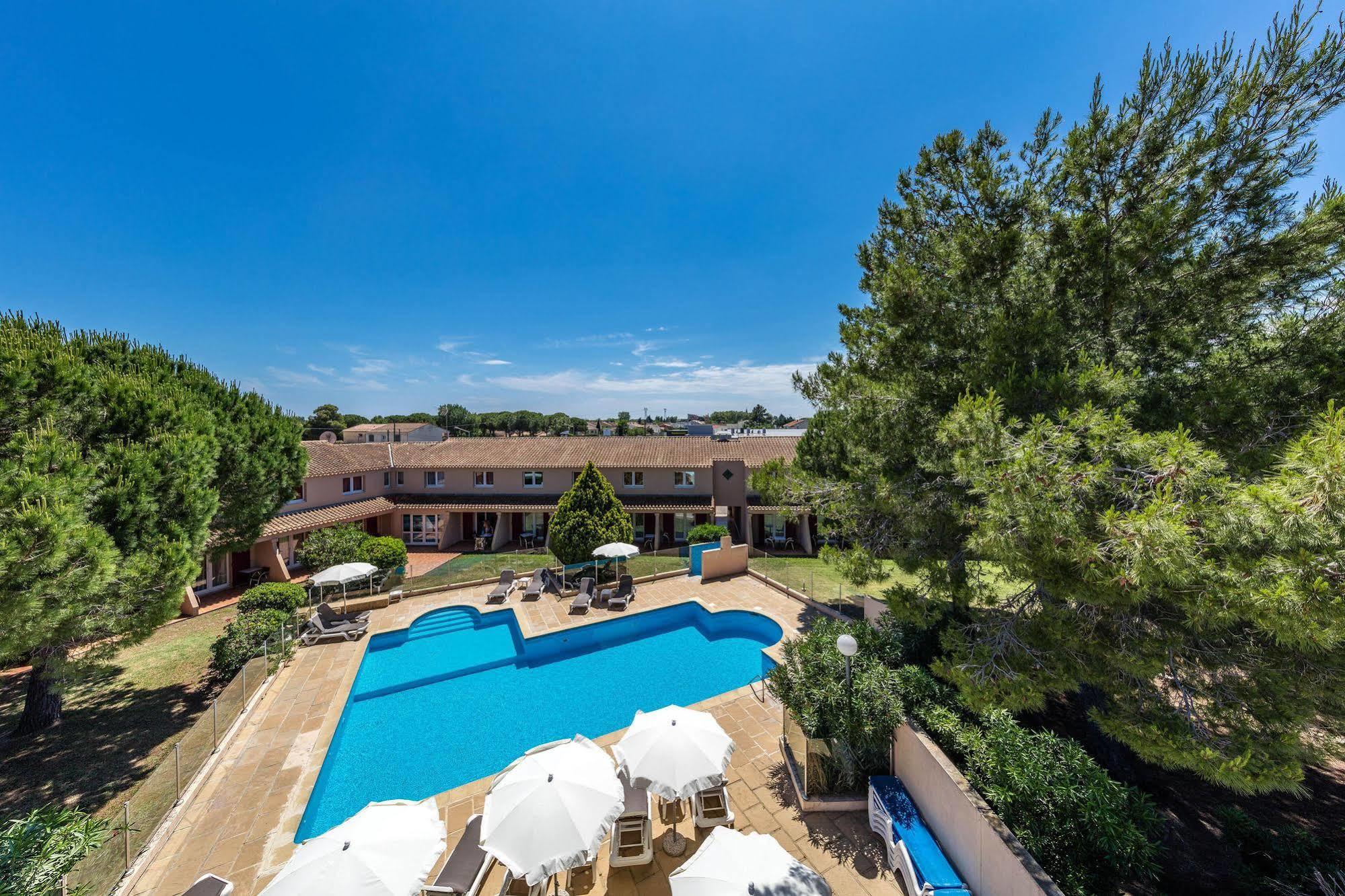 Artemia Aigues-Mortes - Hotel Avec Piscine ภายนอก รูปภาพ